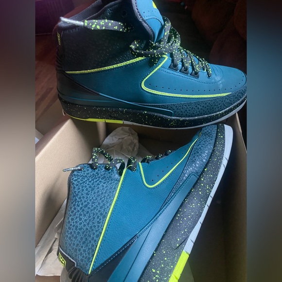 Jordan 2 Retro - Picture 2 of 5